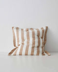 Load image into Gallery viewer, Vito Cushion