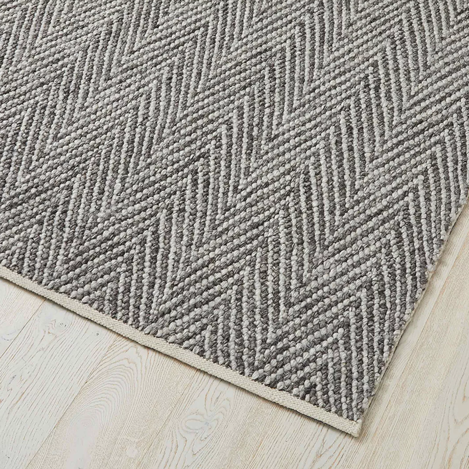 Zambesi Rug - Feather